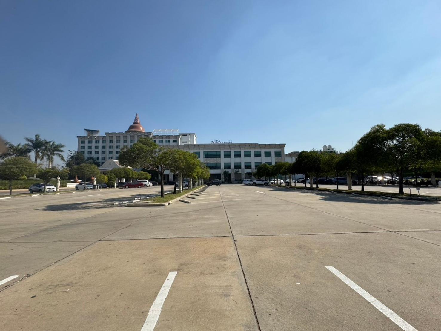 Mida Grande Hotel Dhavaravati Nakhon Pathom - Sha Plus Exterior foto